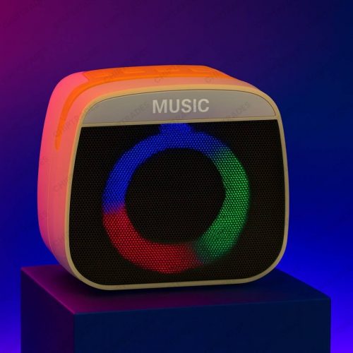 (0925) X922 SQUARE RGB SPEAKER (IMPORT)